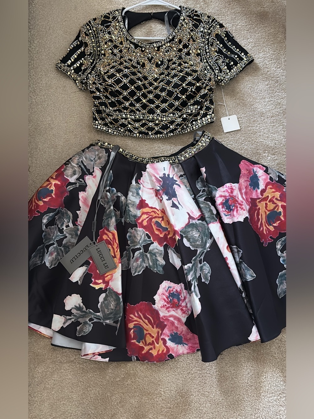 NWT Lucci Lu Beaded Embellished Cropped Top and Floral Skirt Set 2 Pieces Indian